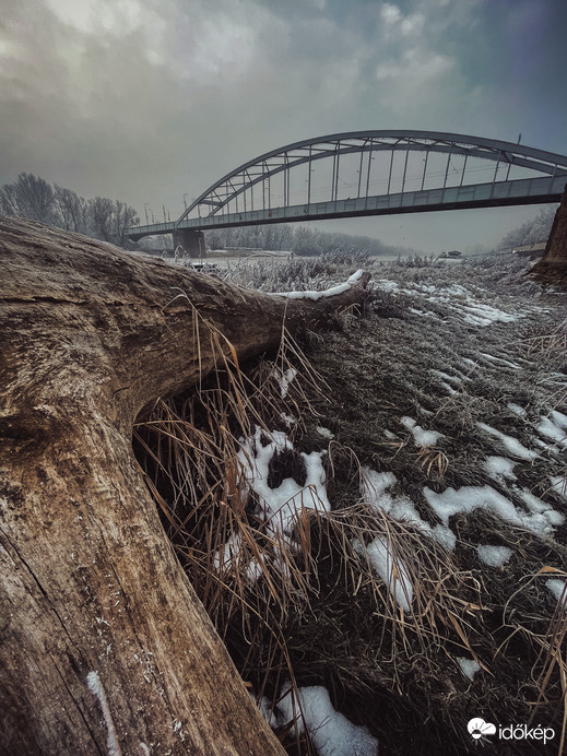 A befagyott Tisza... 1.