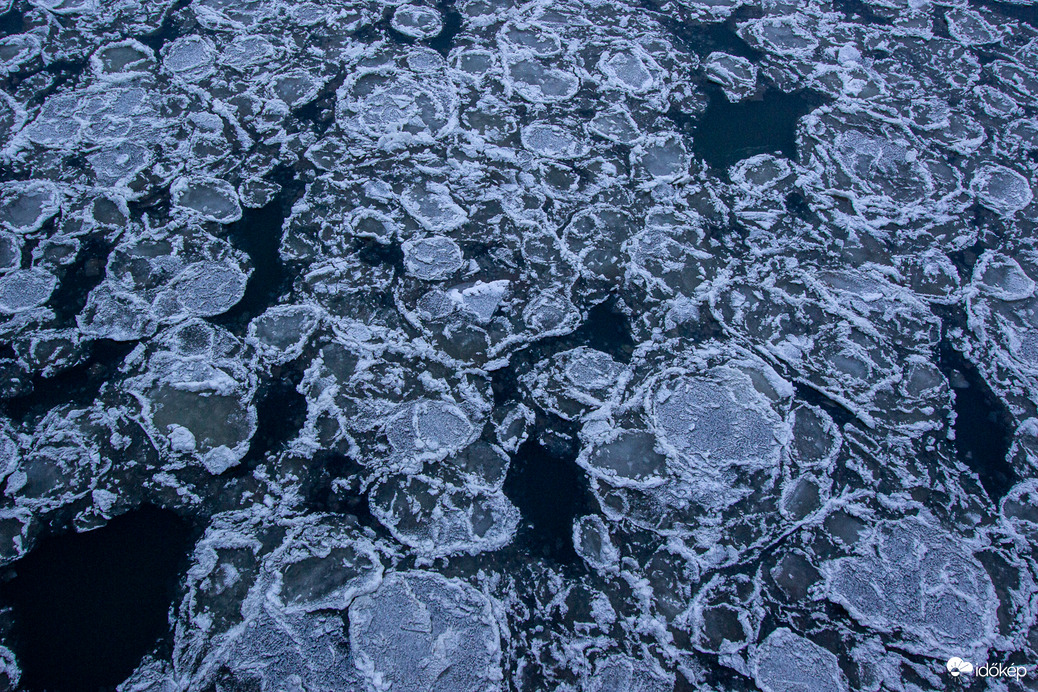 Beállt a jég a Tiszán... 9. 