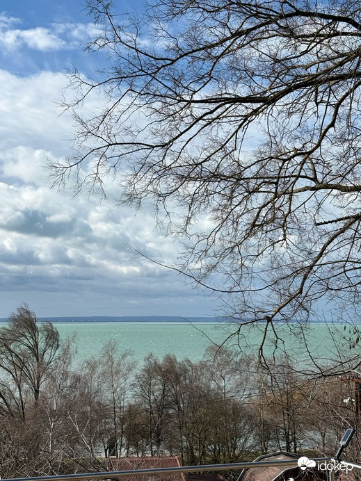 Balatonakarattya