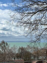 Balatonakarattya