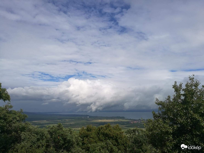 Hegyestű