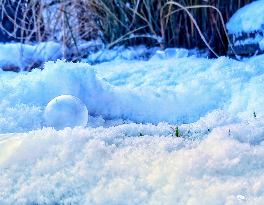 Ma reggeli jégbuborék