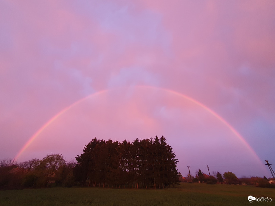 Szivárvány napnyugtakor 11.04
