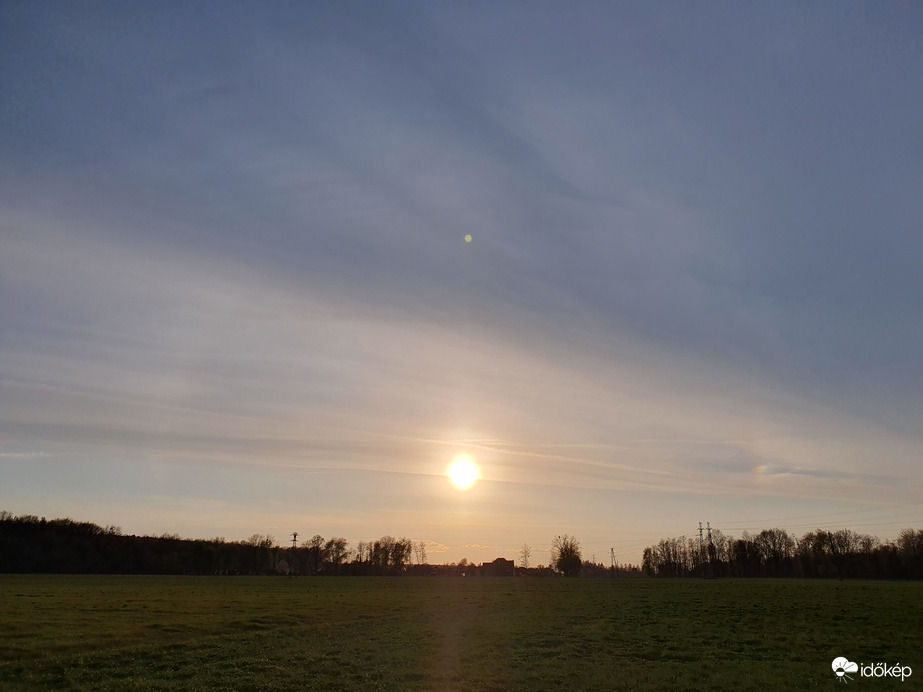 Jobbos melléknappal ért véget a nap 04.06.