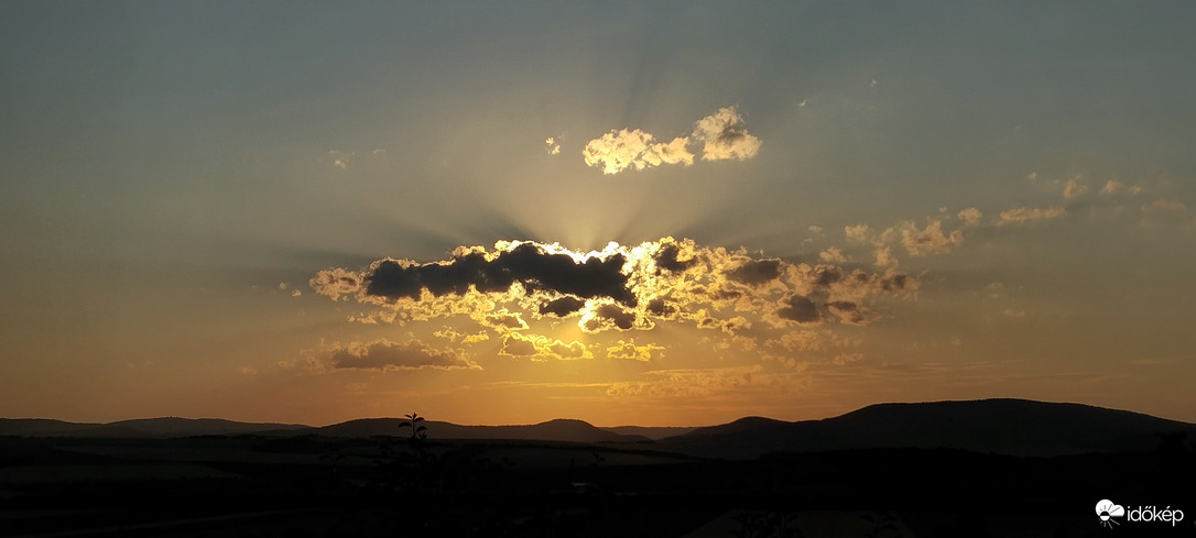 Pillanatnyi természetes ærnyékolás