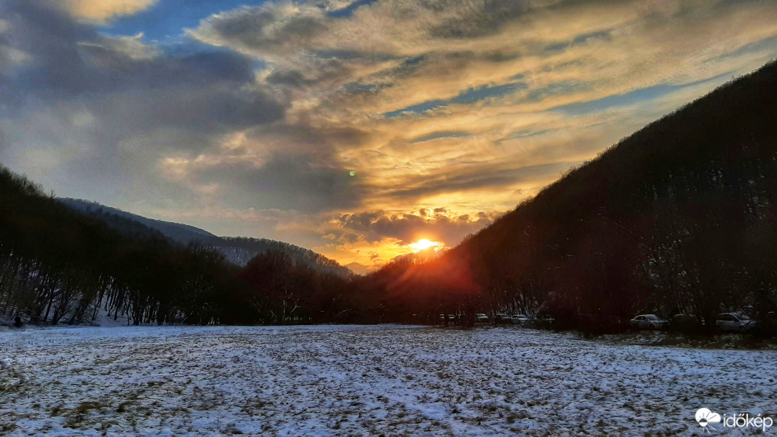 Fagyos naplemente. 