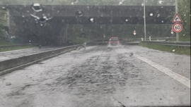 Eláradt az autópálya Bonn mellett!