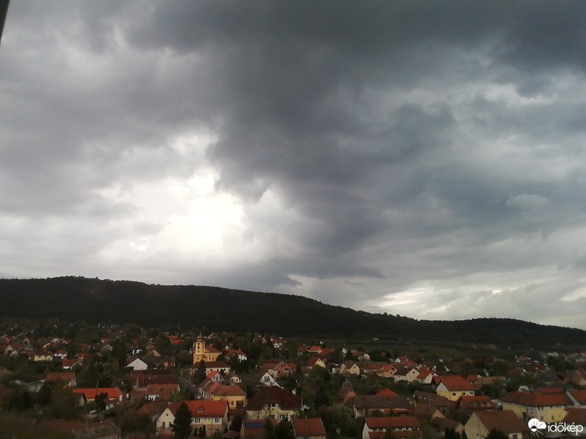 Pilisborosjenő