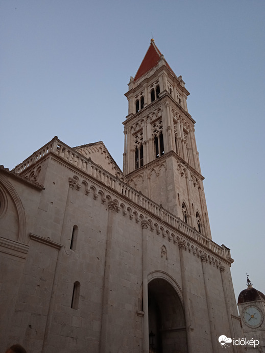 Szent Lőrinc katedrális 