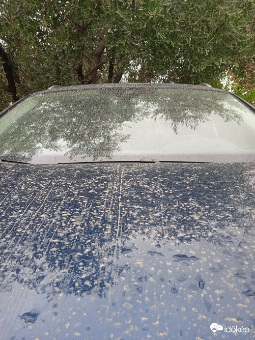 Sáros eső hullott reggel Trogirban