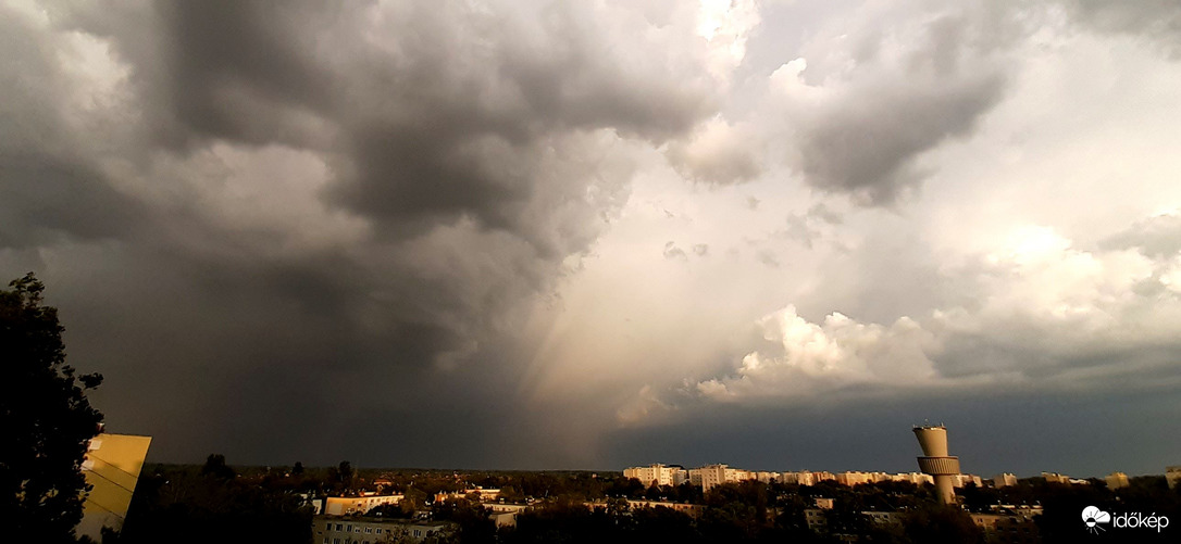 Szeged 19:33
