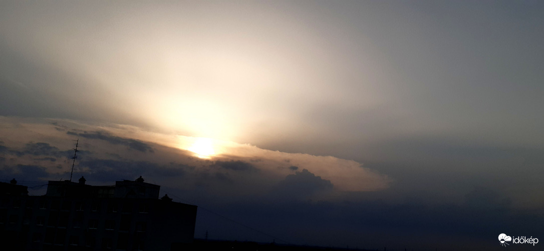 Szeged,vihar előtt?!  :o