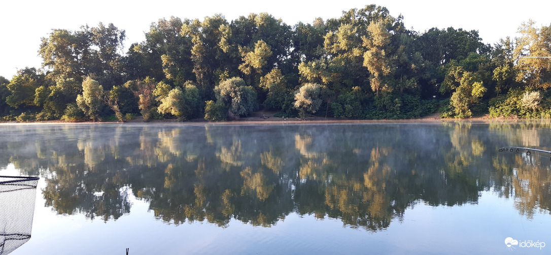 Gőzölög a Tisza, hideg a reggel :) /Algyő/