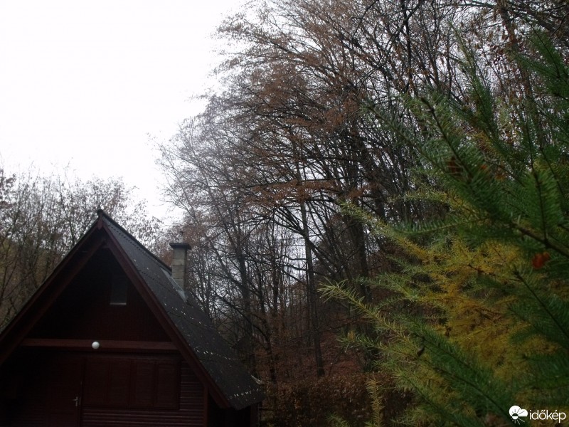 Háromhuta