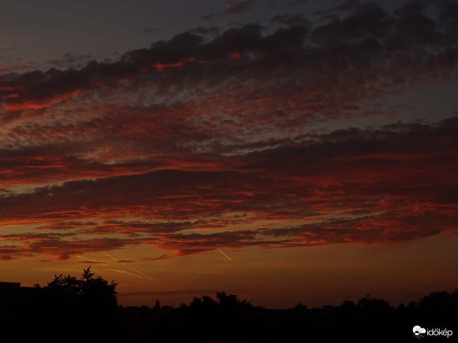 Különleges naplemente