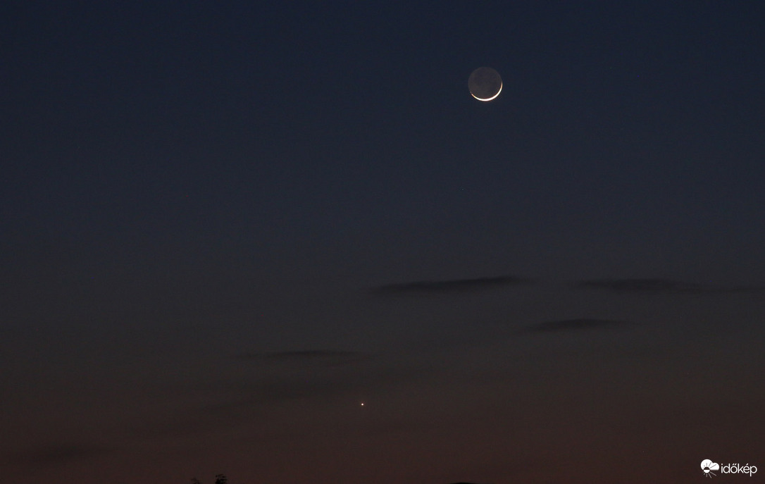 A Hold és a Vénusz