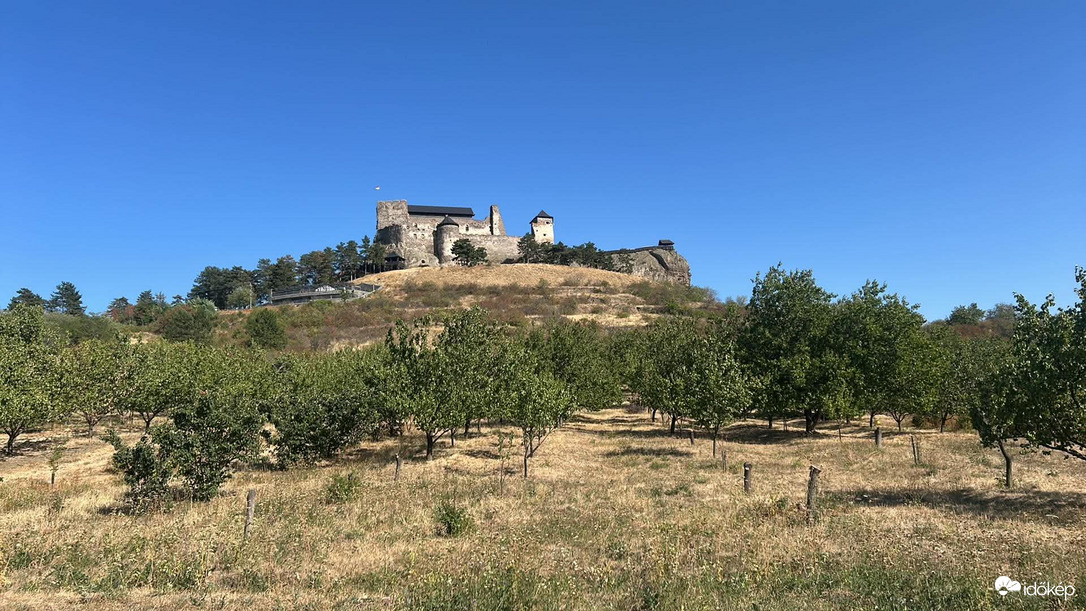"Happystone castle"