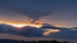 Naplemente után.