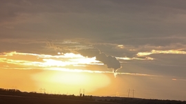 Pirocumulus a Visontai Hőerőmű fölött