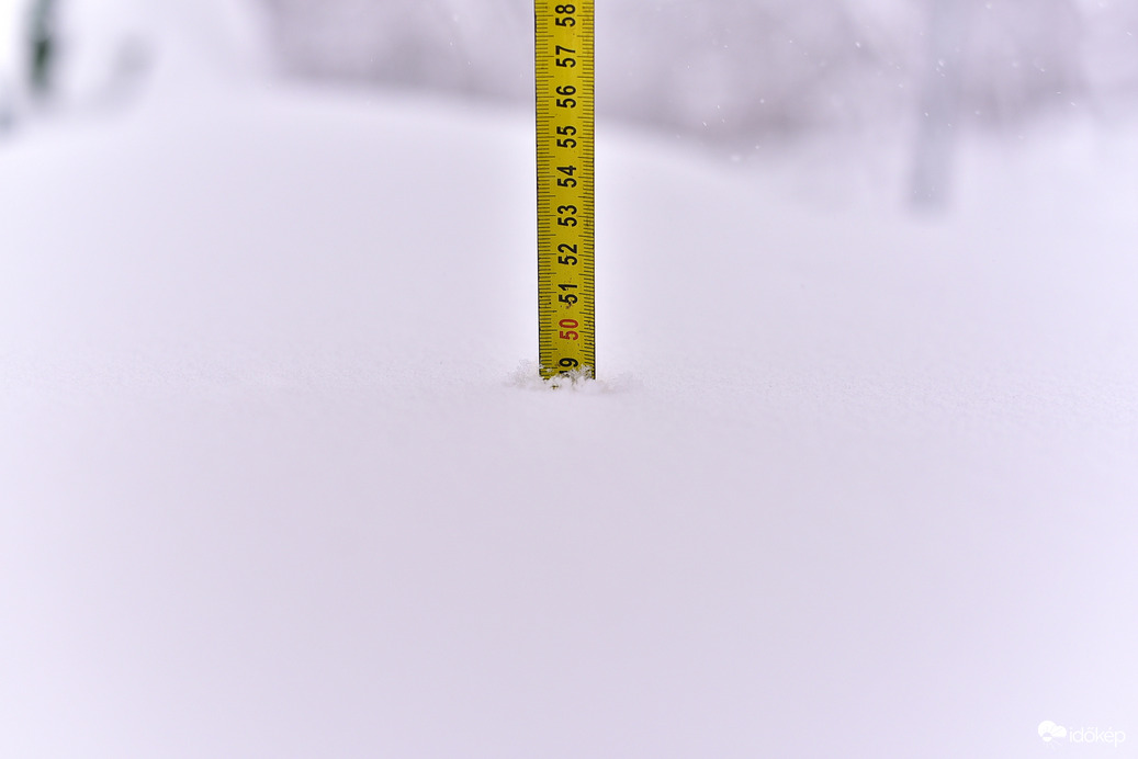 50cm a Kőszegi-hegyen 2026.02.20.  Du. 15:00 után. Gyönyörű...