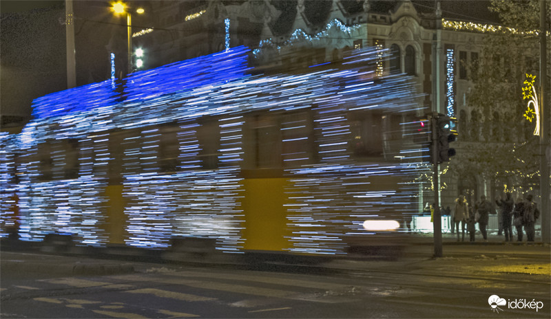 Újpesten járt a fényvillamos