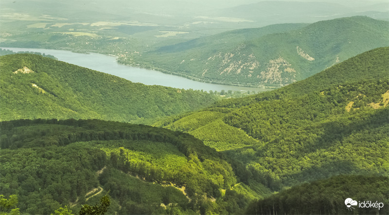 Kilátás Dobogókőről 