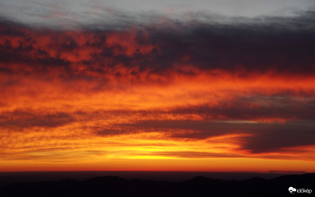 Napkelte a Galya-kilátóban