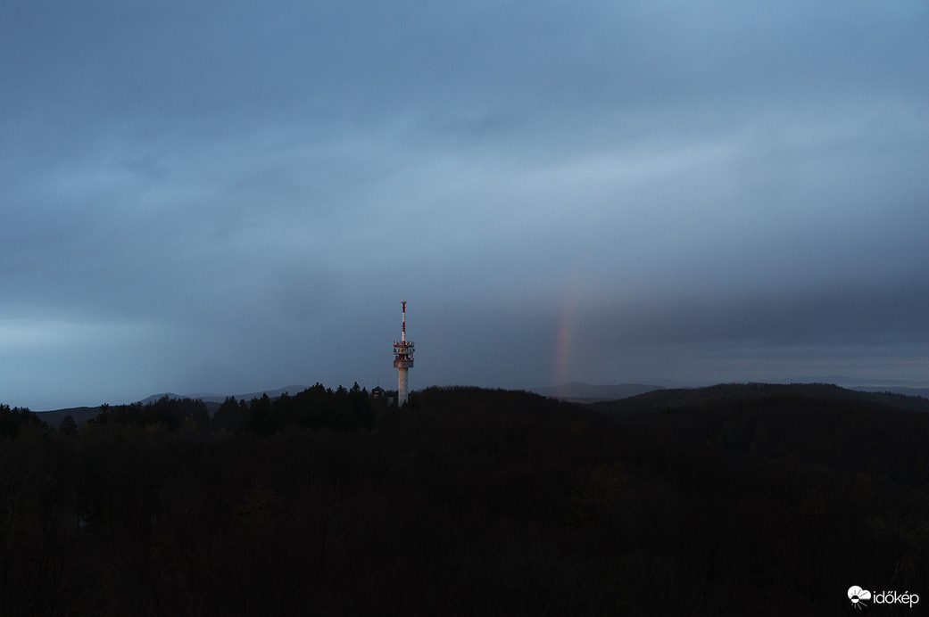 Esős nap után a Galya-kilátóban