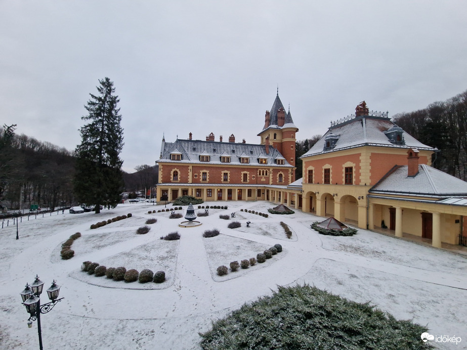 Parádsasvár
