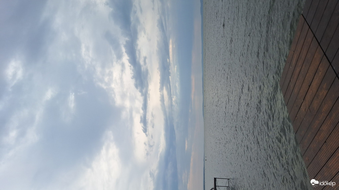 Balatonvilágos