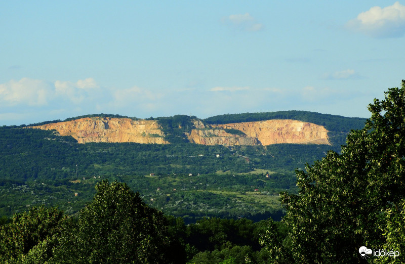 Naszály