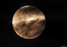 Telihold az újév 3. napján