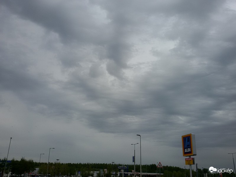 Bolyongok a város peremén... 