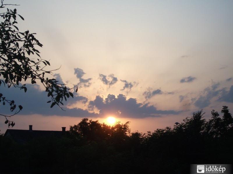 Naplemente egy forró nap után