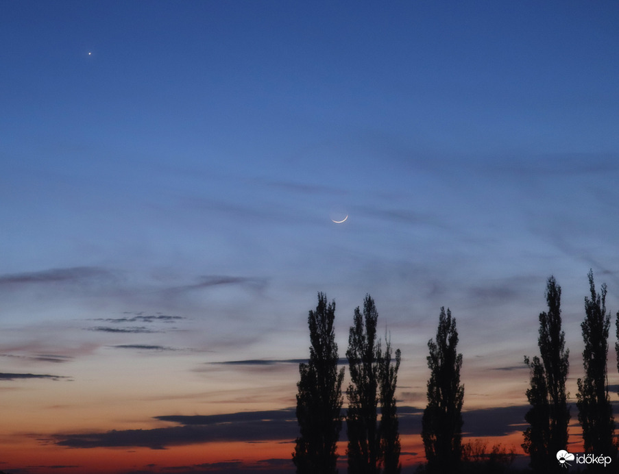 Holdsarló és Vénusz