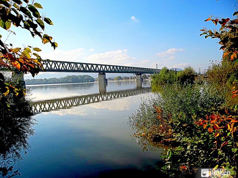 Északi Vasúti Összekötő Híd
