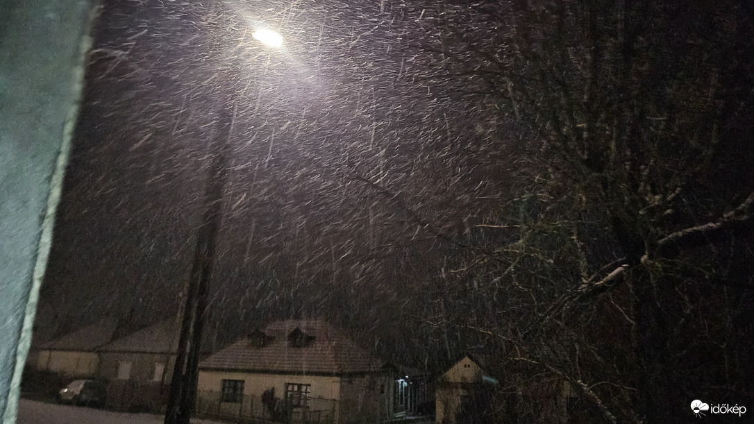 Nagykökényes