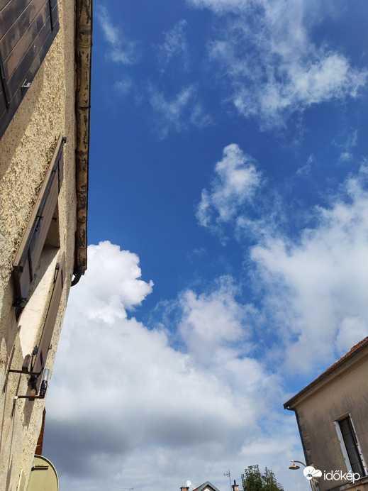 Veuxhaulles-sur-Aube