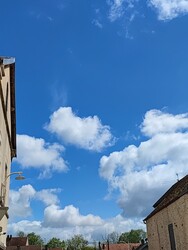 Veuxhaulles-sur-Aube