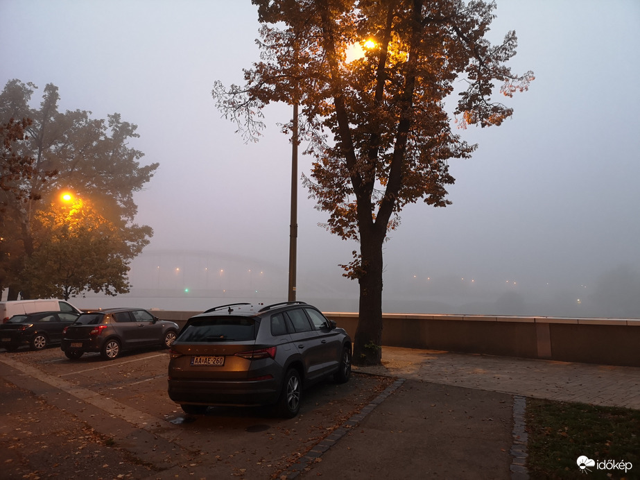 Ellopták a Belvárosi Hidat a szellemek!