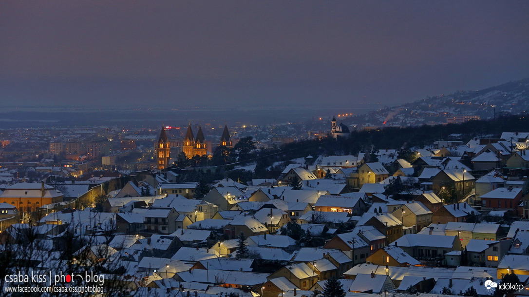 Pécs - havas háztetők