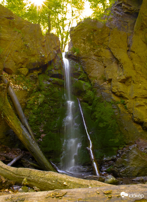 Ilona-völgyi vízesés