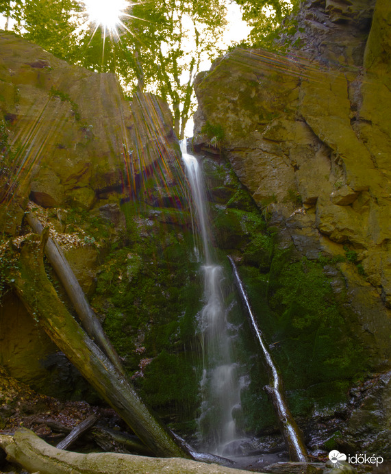 Ilona-völgyi vízesés