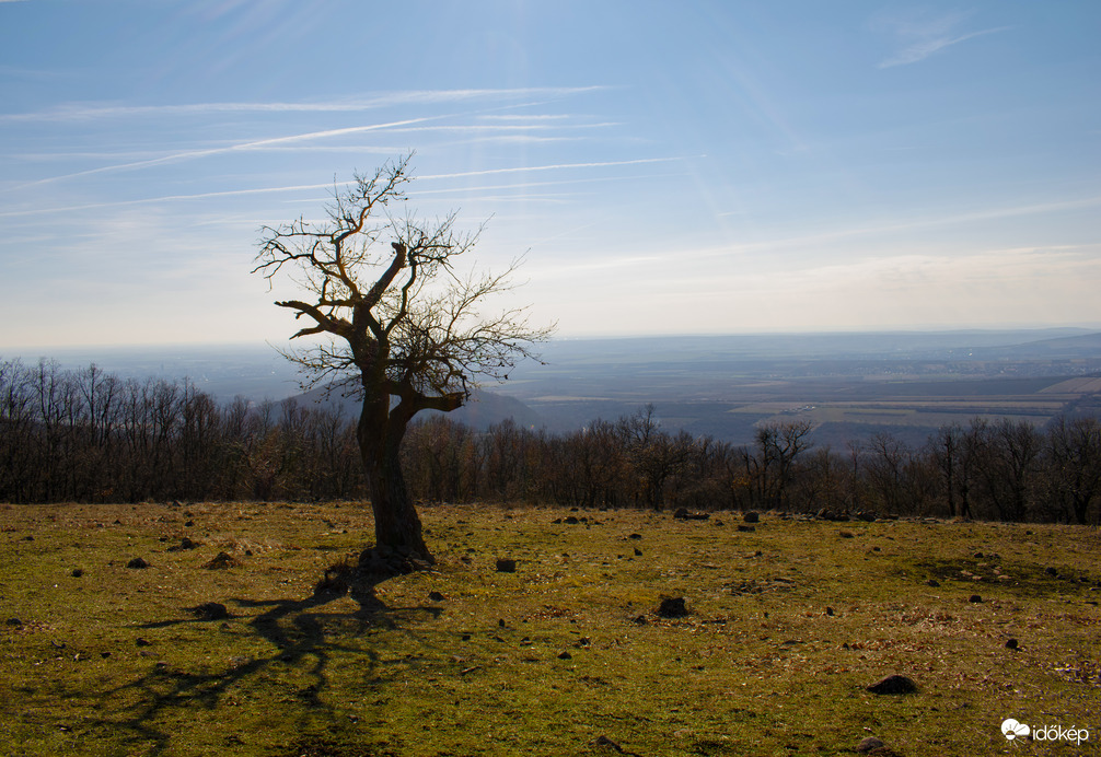 Napsütéses Eremény-tető