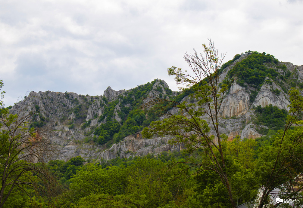 Bél-kői kilátás