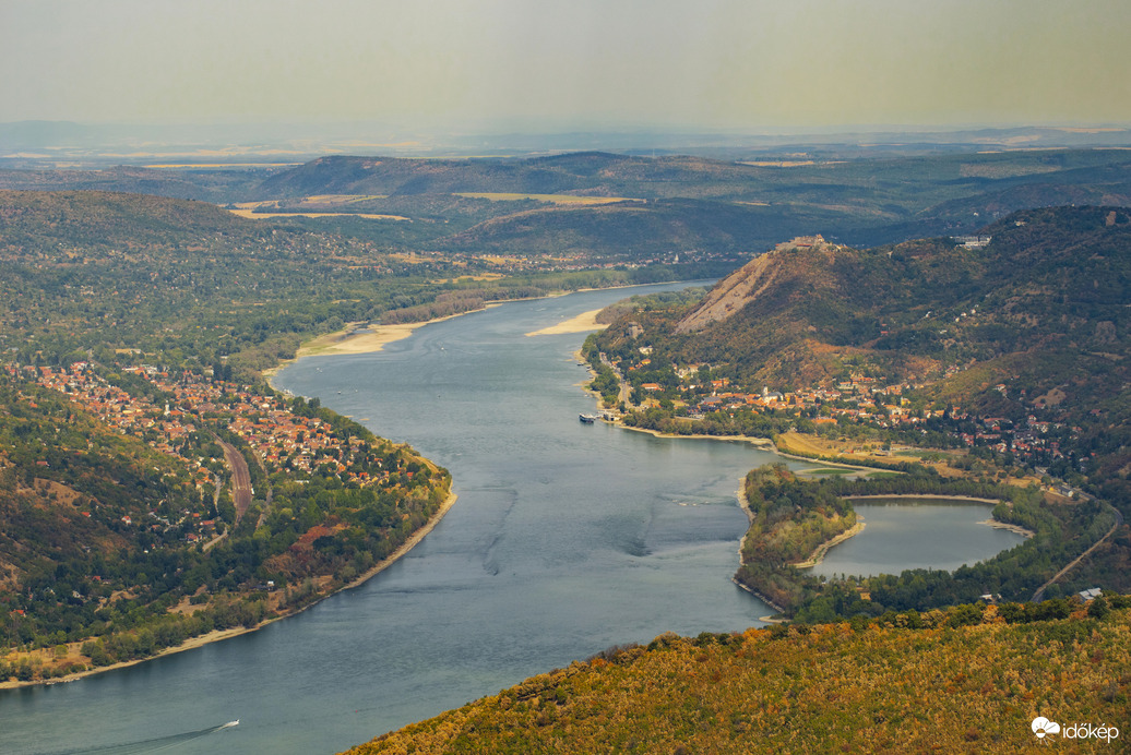 Prédikálószék, ahol a Dunakanyar a lábad előtt hever 