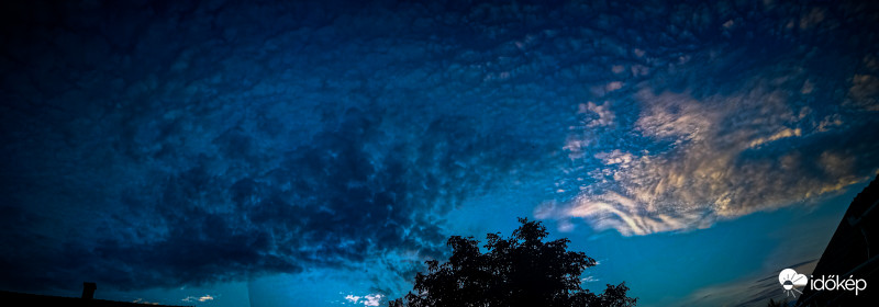 Esti felhővarázs :) 