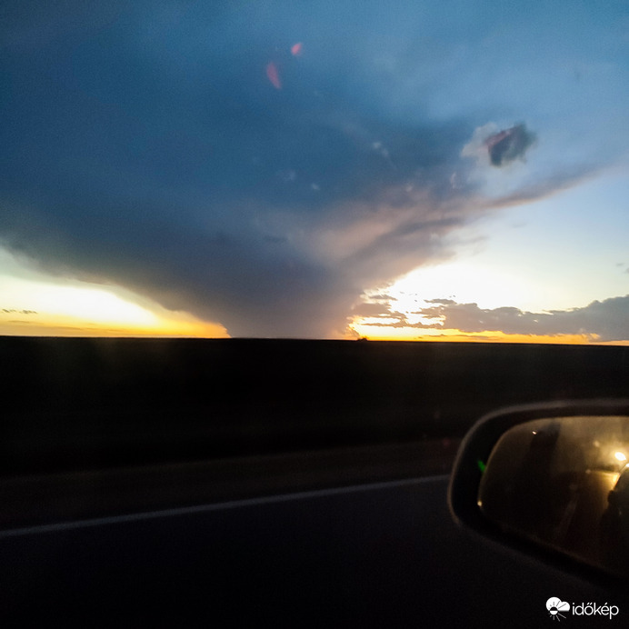 A balatoni vihar távolról