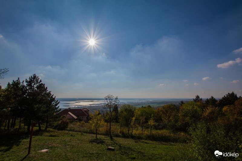 napsütéses őszi kép itt a télben