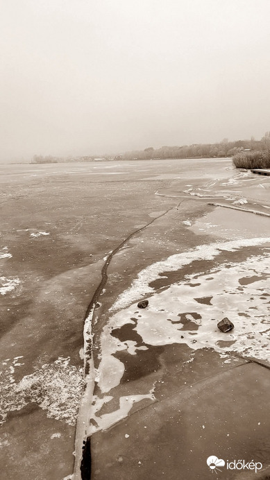  a Brázay stég előtti jég